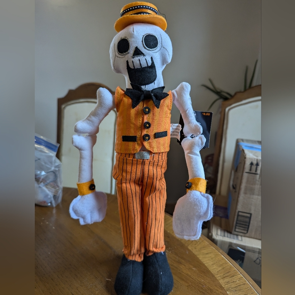 Skeleton decoration